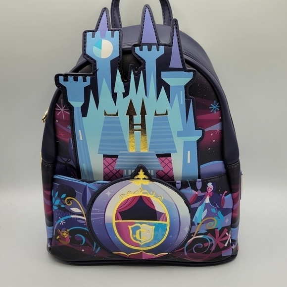 New Loungefly Disney Cinderella Castle Backpack & wallet Bundle - Picture 2 of 13